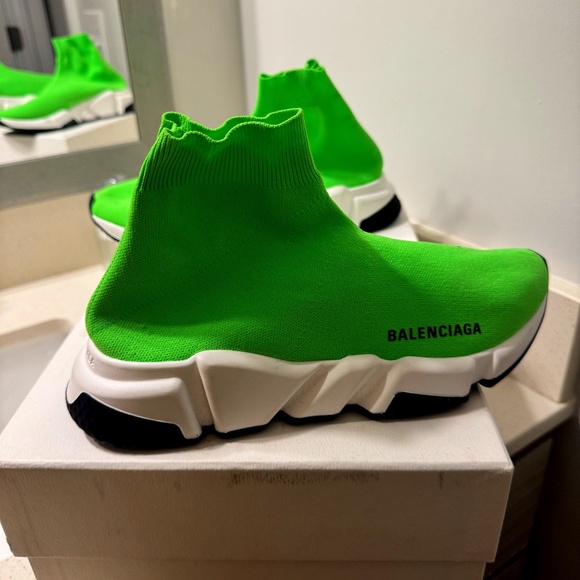 Balenciaga Runner - Picture 1 of 2